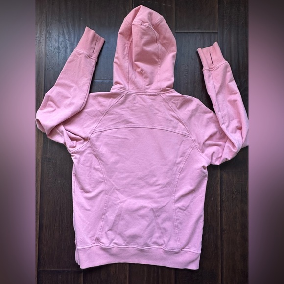 Lululemon Scuba Pullover in Pink Taupe SZ 6 retails $108 - Picture 5 of 9
